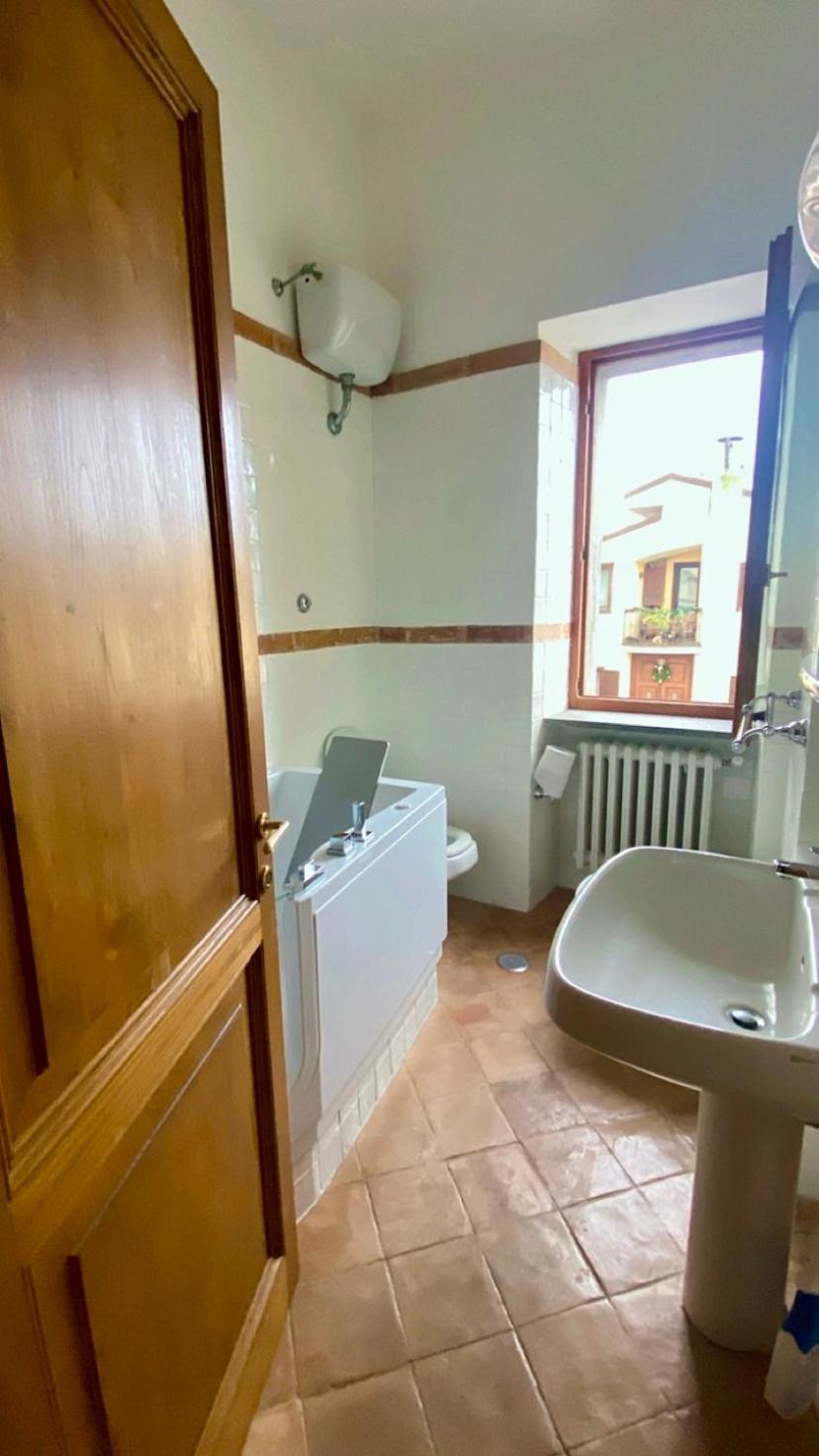 Ferienwohnung La Terrazza Di Andrea Bolsena Exterior foto